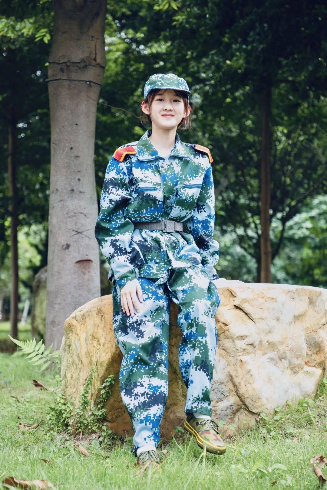 中大新华最美军训照第二弹军训虽苦但你很甜