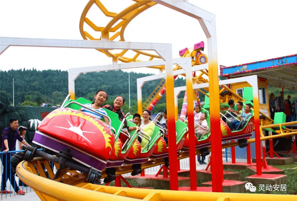 高空视角下的七彩明珠更美想知道是什么样子吗?