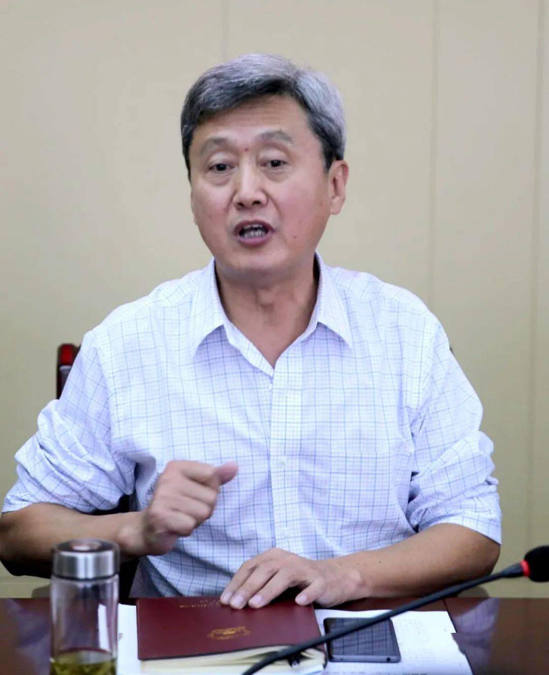 重点工作黄陂区人大常委会调研七五普法工作情况