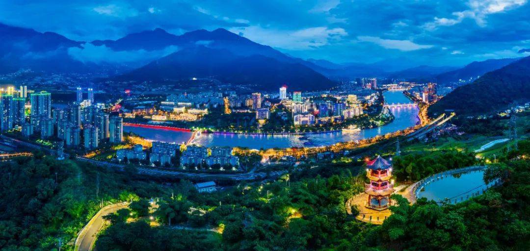 嗨我在天府旅游名县米易等你