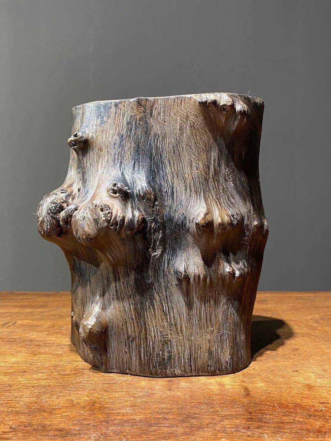 用之美朴实材质的升华▎浑然天成的老树瘤木器