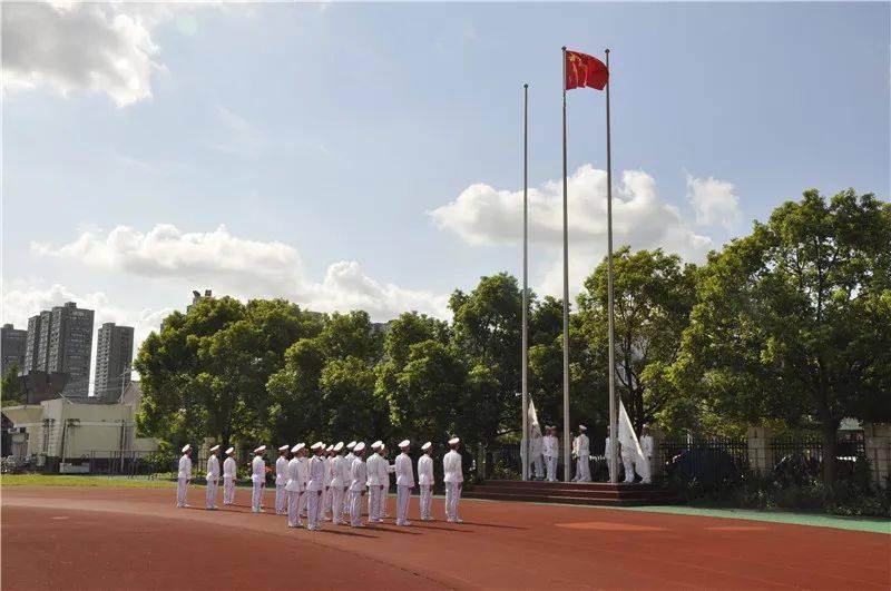 启东市汇龙中学第42届田径运动会开幕