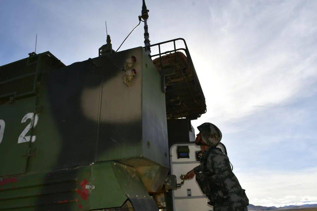 练兵备战西部战区空军某基地新疆军区某红军师西藏军区某合成旅