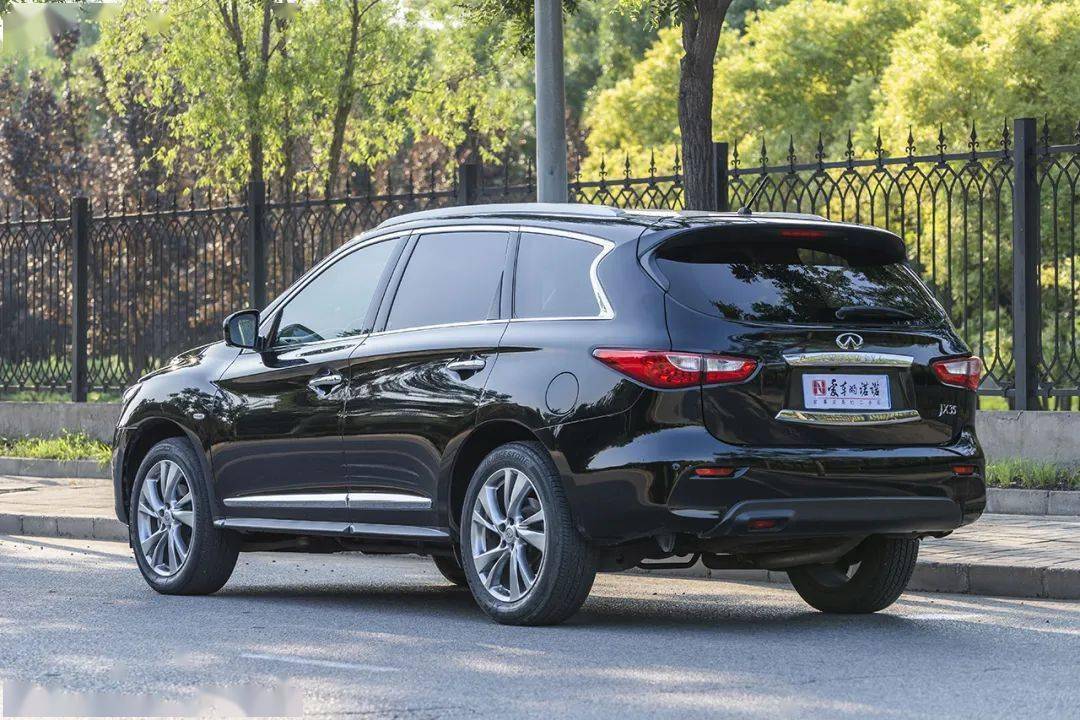 【淘车作业】买车全靠感觉?20多万入手纯进口7座英菲尼迪jx
