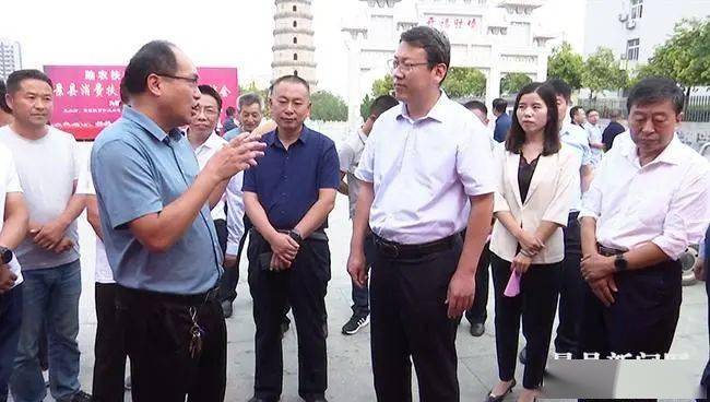 景县开展消费扶贫暨扶贫产品展销会活动_石帅