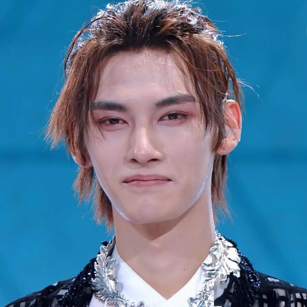 微信头像胡文煊