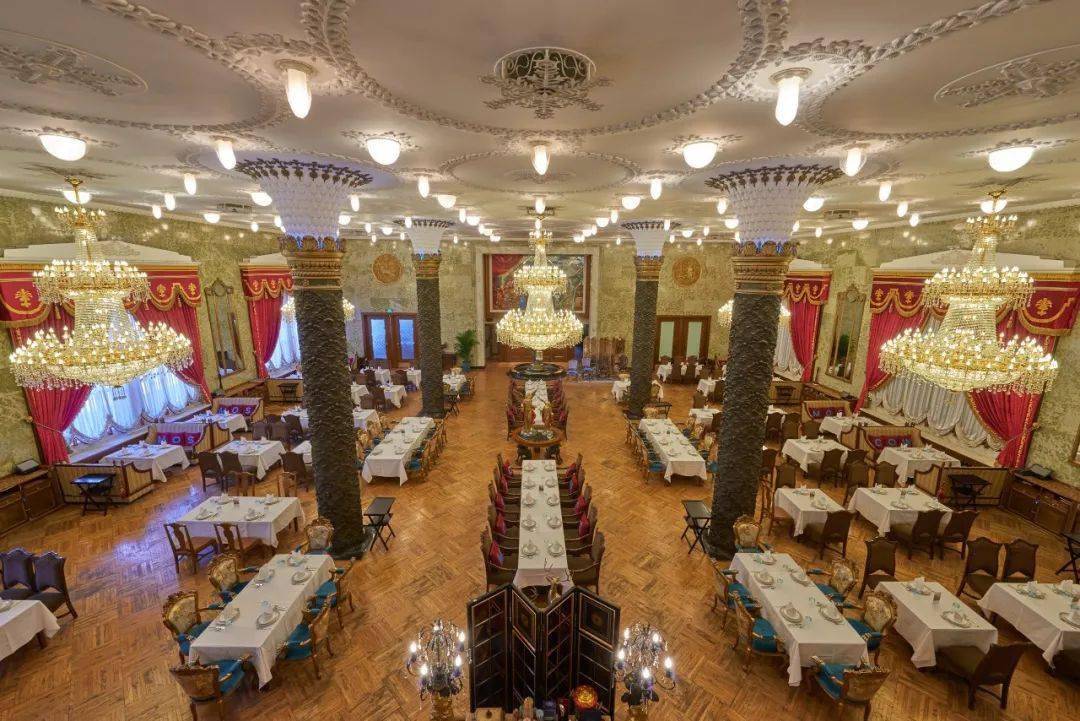 老莫餐厅的基本格局没有什么变化北京人的情怀里,有一种叫做"老莫"