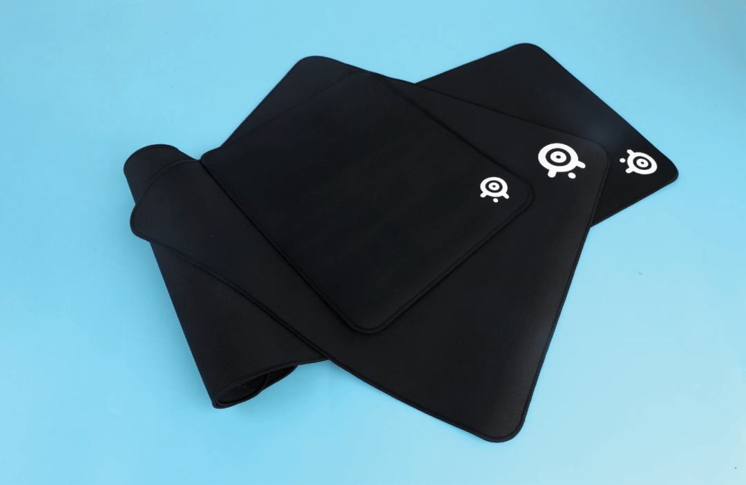 专业细分各显其用赛睿qck系列鼠标垫