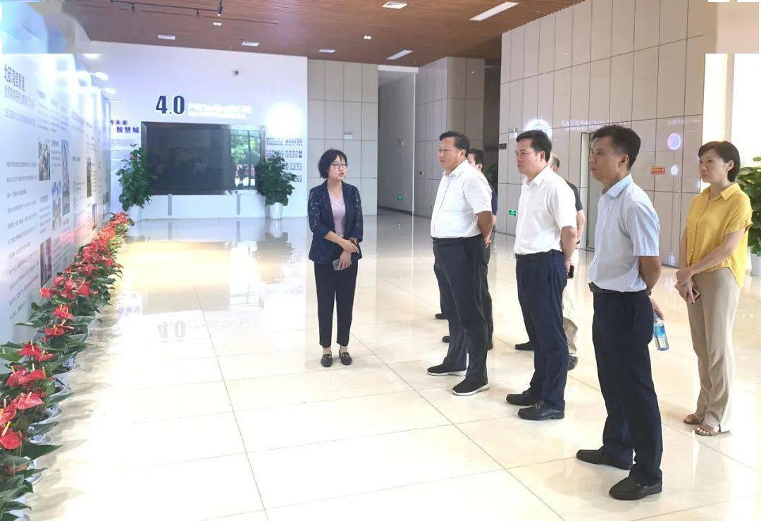 园区动态82020年9月24日,北海市副市长陈勋同九江市政府副市长彭敏