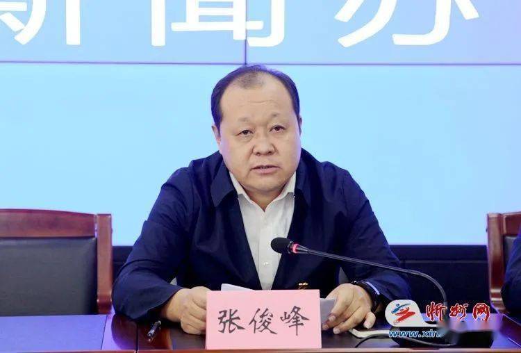 张云飞介绍活动情况中国银联山西分公司地市服务部总经理席鹏介绍本次