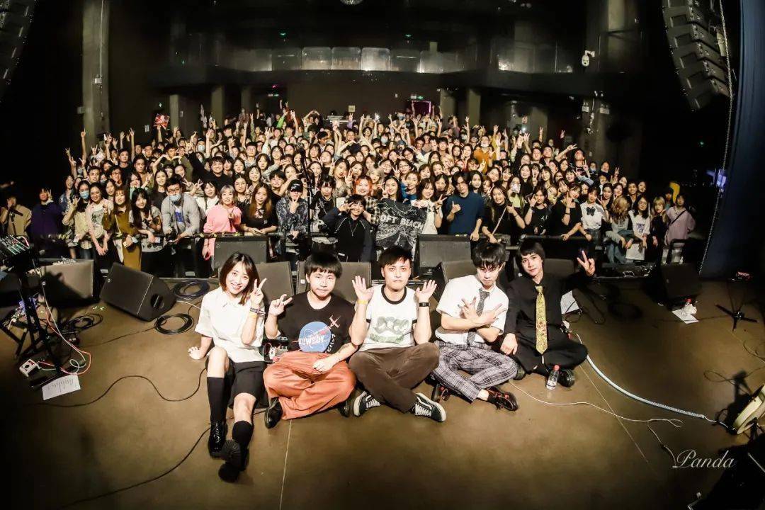 loftbeach为摇滚狂丨音乐专访