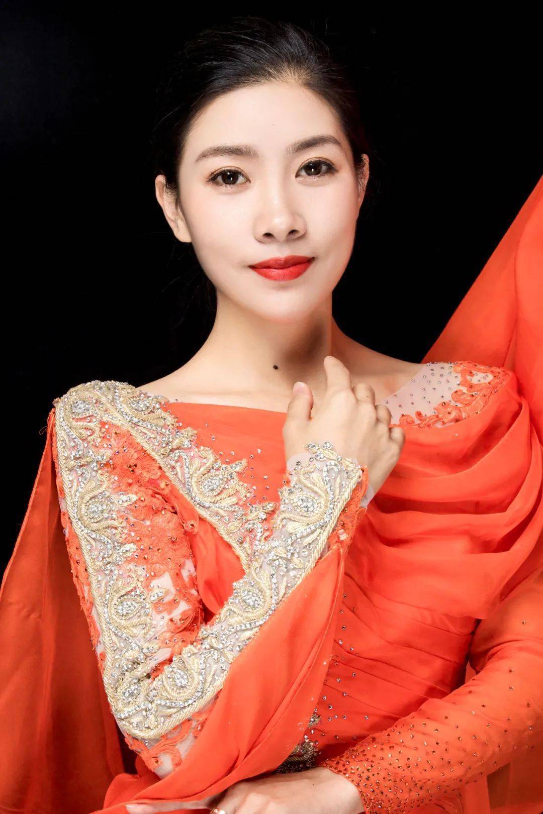 有爱有音乐有梦想高贵鹏和他的朋友们水上演唱会