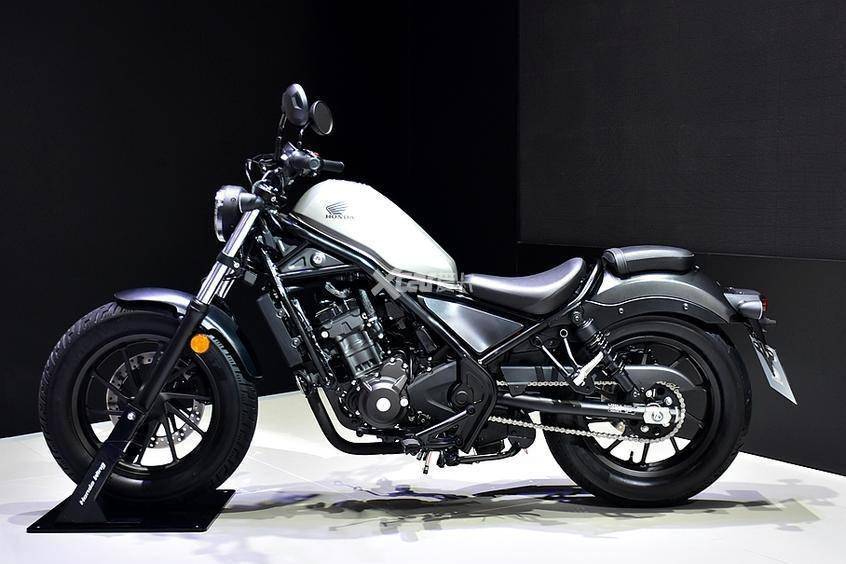 本田300cc摩托车摩旅图片