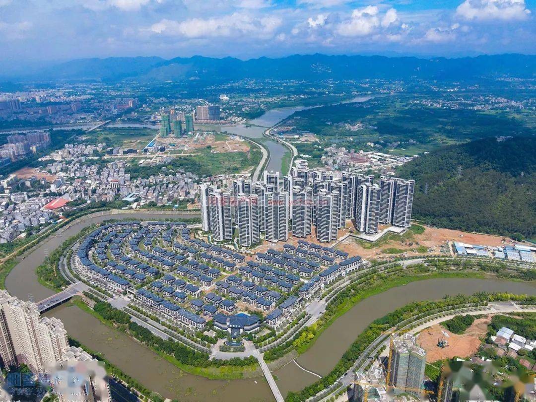 阳春楼盘最新外景这次不单是航拍还有震撼你的vr