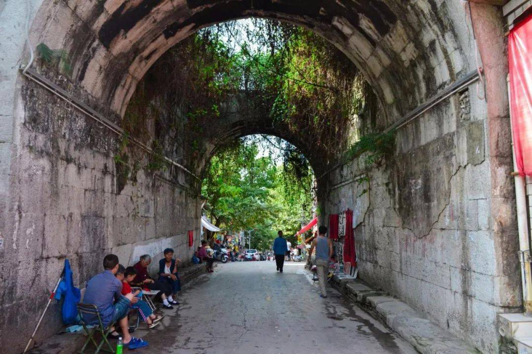 信息量很大镇宁县县城总体规划