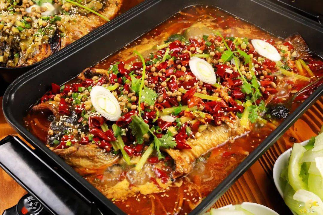 烤鱼4折吃东盟城新晋烤鱼王5种活鱼8种口味上演烤鱼变火锅