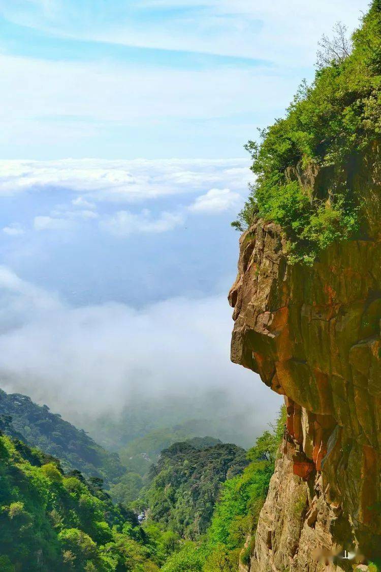 视频:智慧泰山高清视频监控摄影:心若向阳编辑:泰山景区融媒体中心