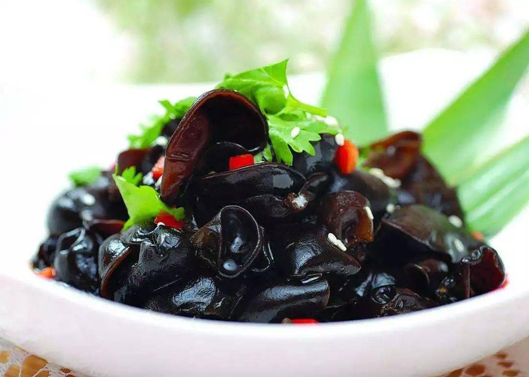 脆滑爽口的秋木耳当季食最鲜美