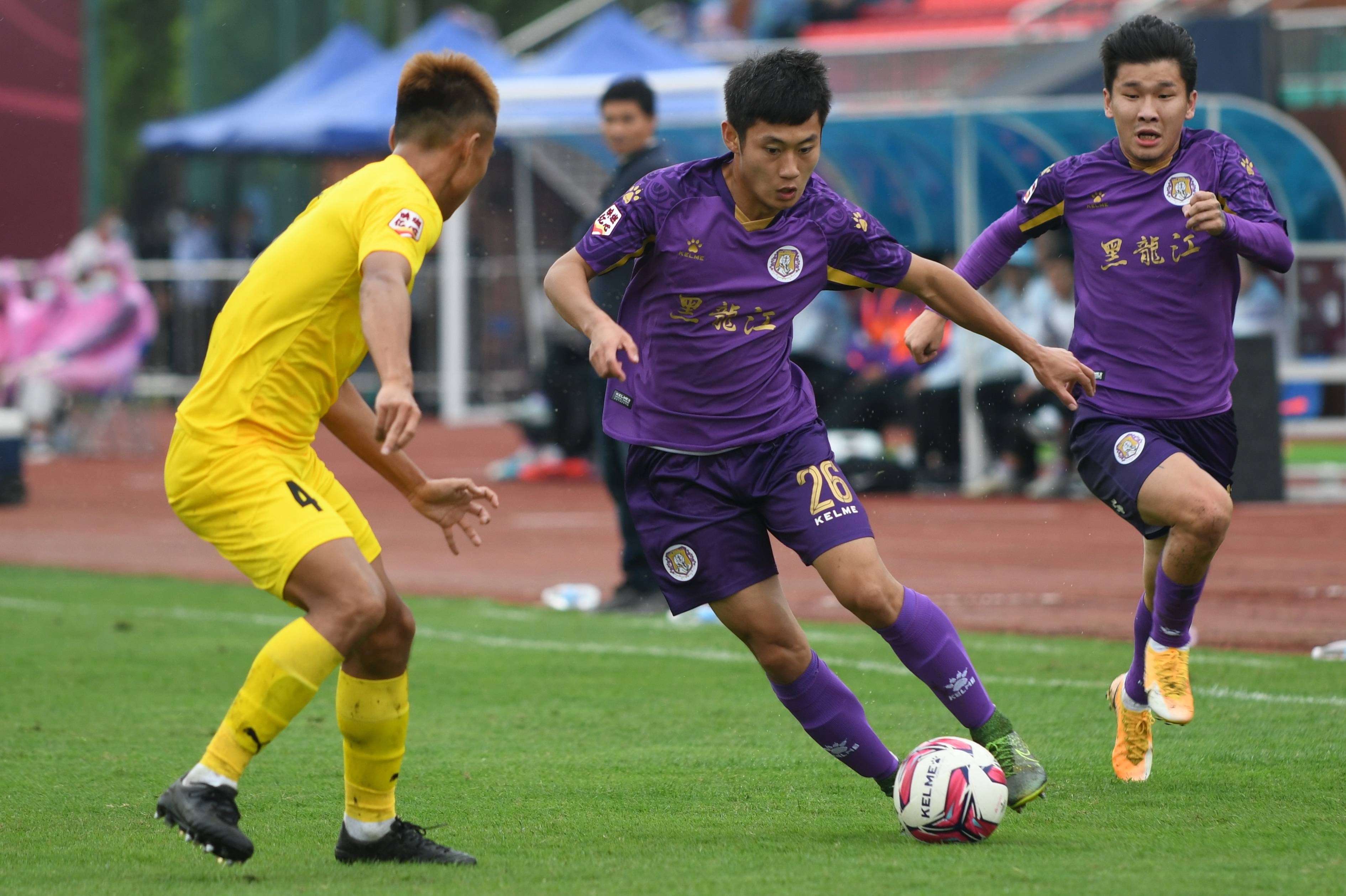 足球中甲四川优必选平黑龙江fc