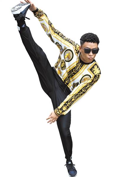 肖杰:没人讨厌岂不是很没意思_街舞