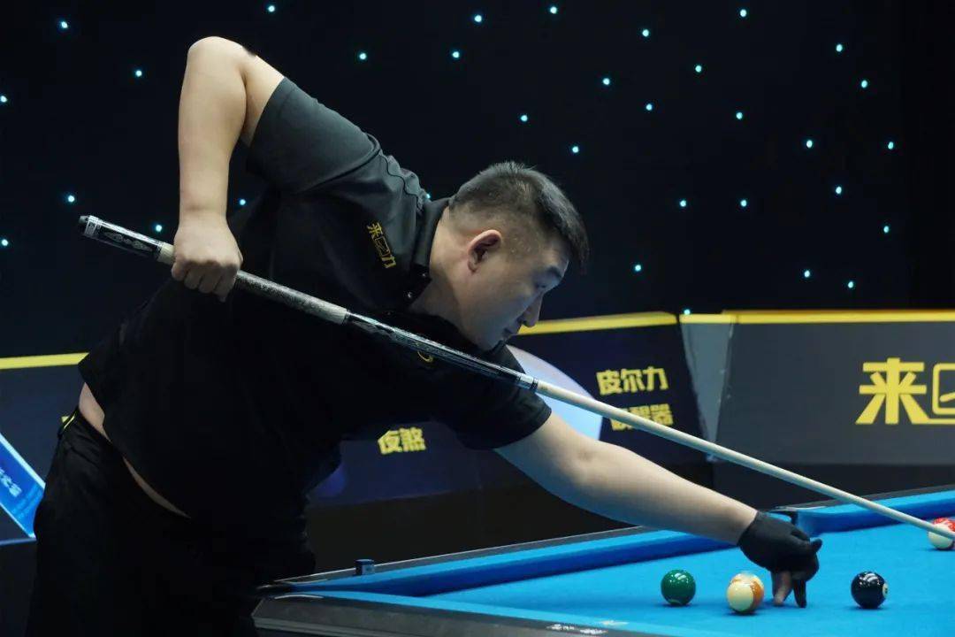 lcba中式台球恭喜佟璐一路突围进入决赛