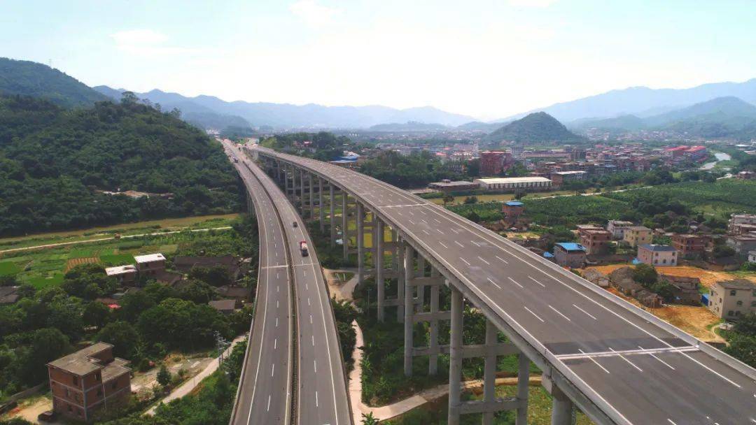 【南靖这五年】:"织密"大交通网络 打通南靖发展的"任督二脉"
