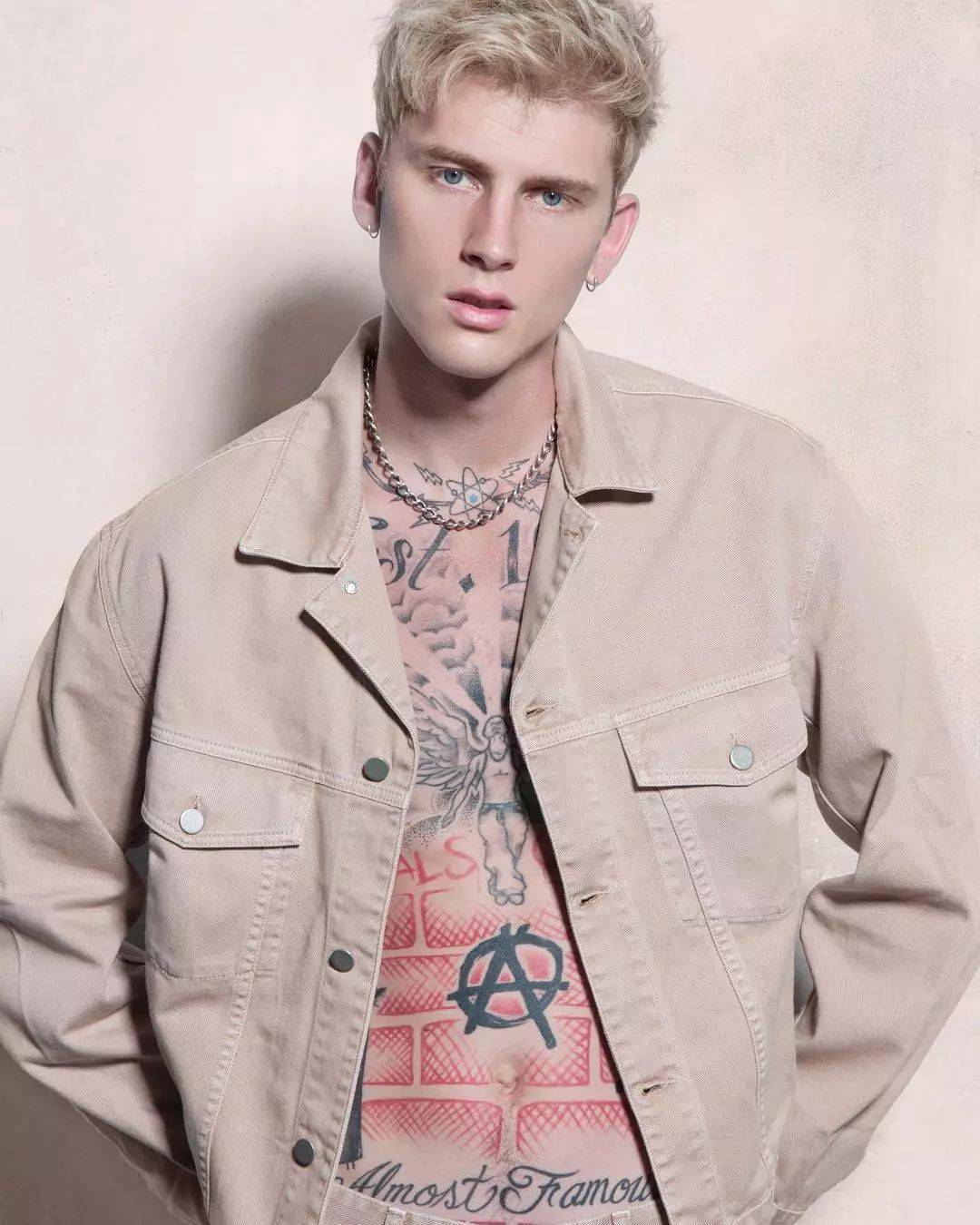 machinegunkelly新专辑空降冠军我会一直爱着他