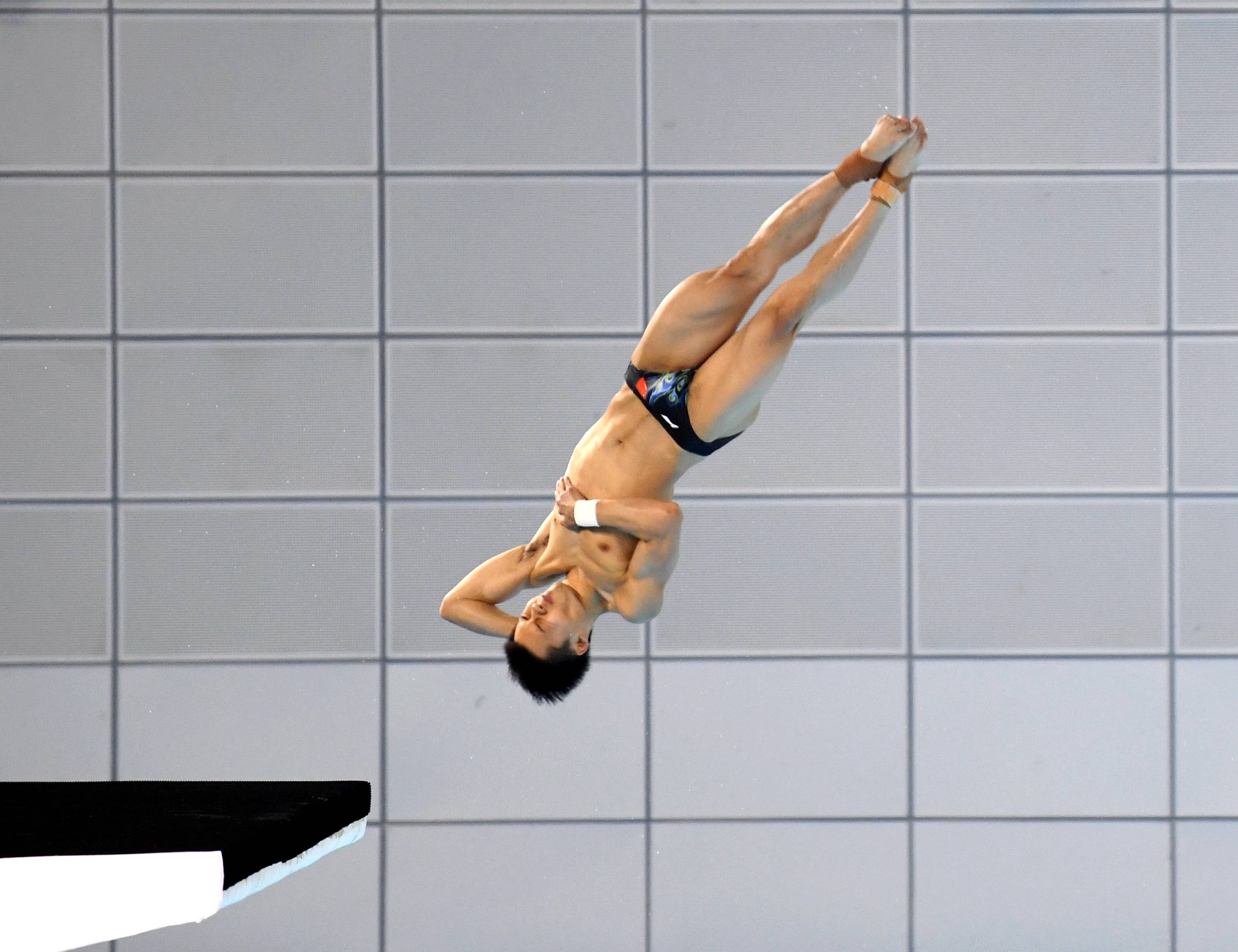跳水全国冠军赛男子十米跳台半决赛赛况