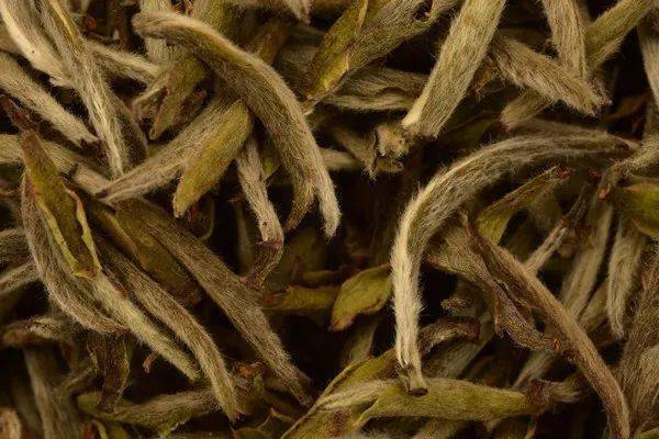 黄茶 君山银针红茶 正山小种 滇红绿茶 龙井 碧螺春代表性茶叶六大茶