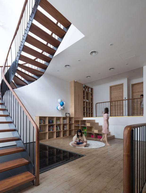 老家翻新3层别墅,孩子和父母各住一层,放假回来小住几天多幸福