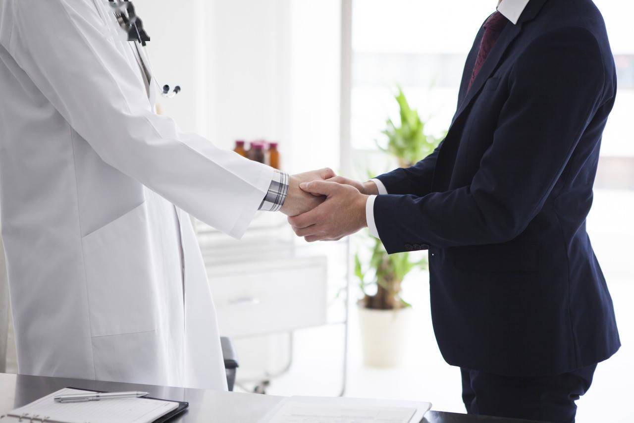 医保局严抓药品回扣,药代之路将走向何方?