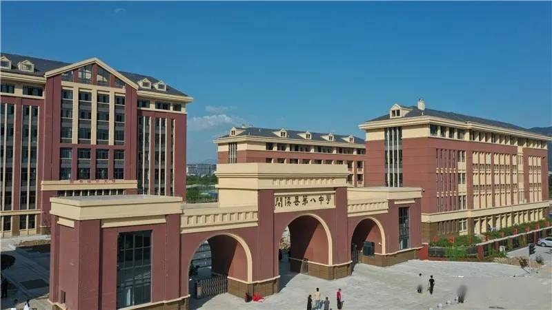 闽侯66班中学正式投用20000㎡中央公园建成