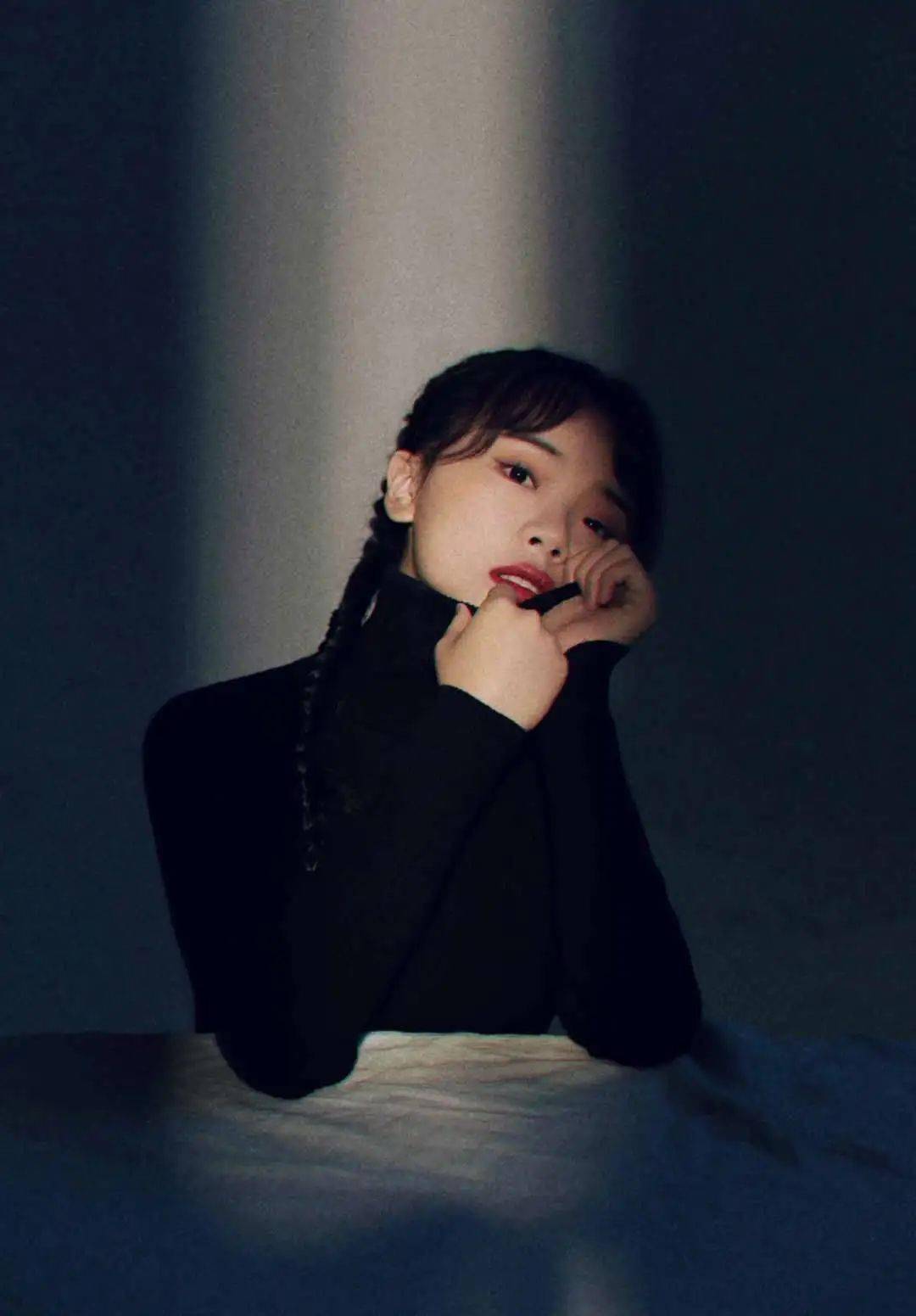 20惟新媒体天团正是在下