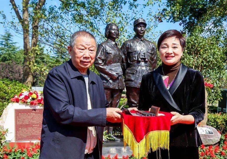 这些珍贵的物品反映出粟裕大将及夫人淳朴的生