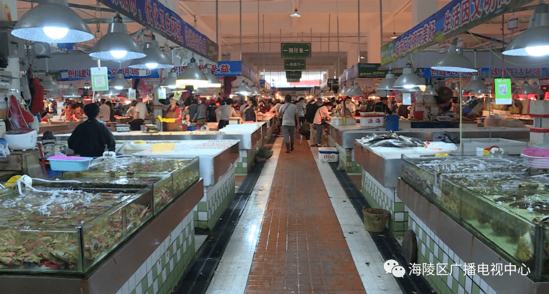 闸坡进入旅游淡季生猛海鲜价格大跳水