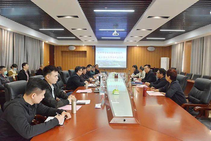 做好学生食堂供餐保障工作,10月12日,以河南科技大学副校长孟伟为组长