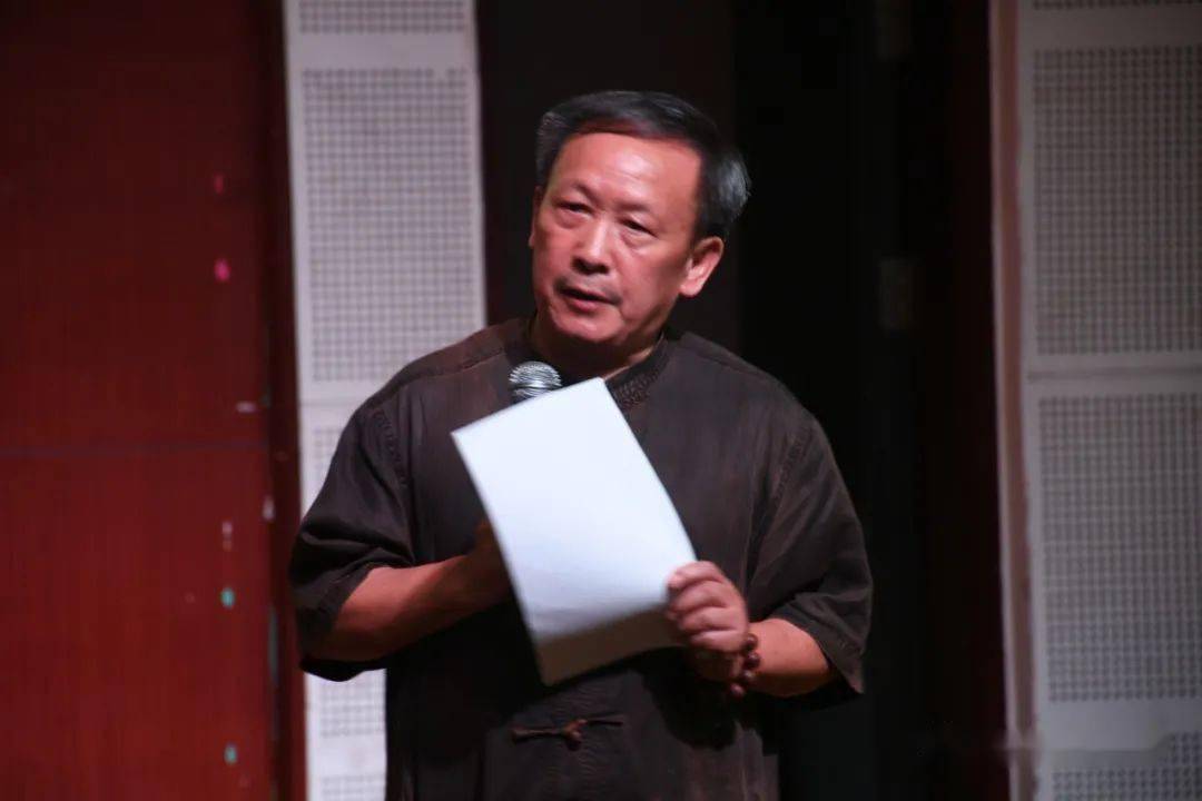 力荐王少明教授远方不远朗诵文青第47期