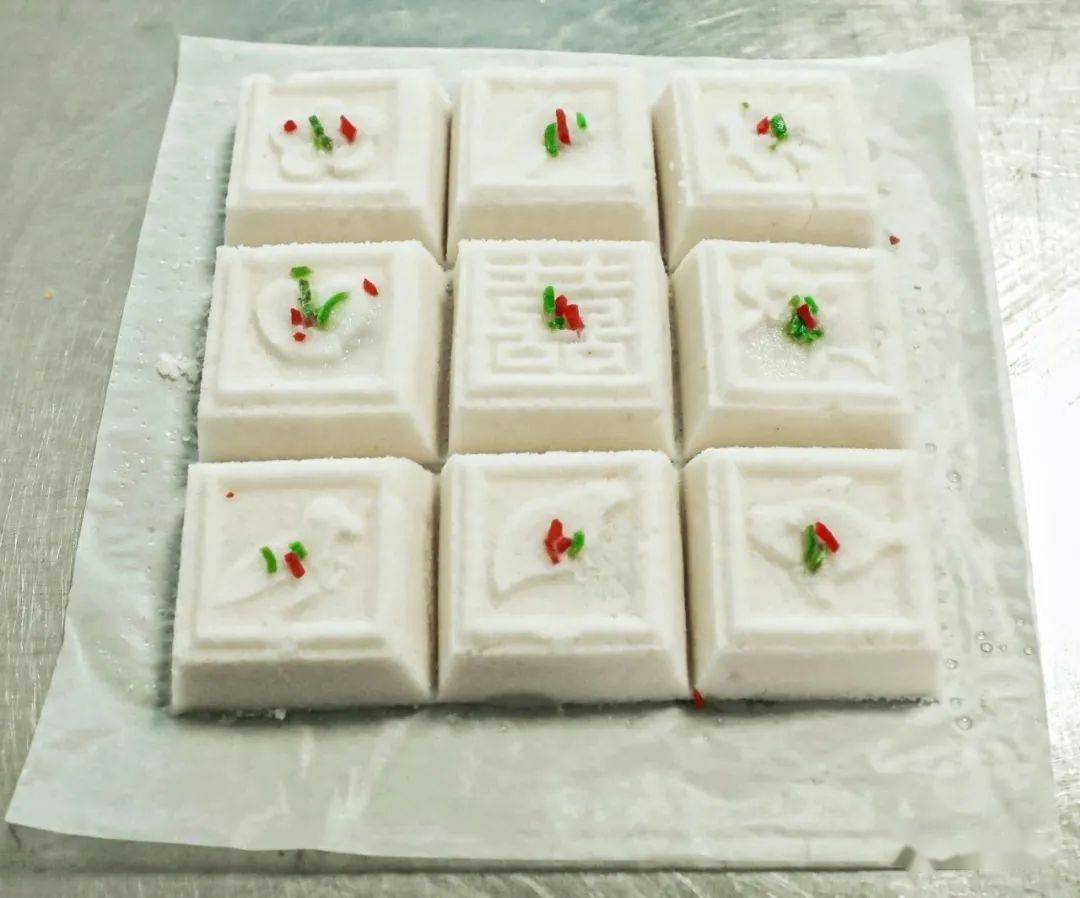 甜蜜一下方松食堂糯米糕和八宝饭如期而至