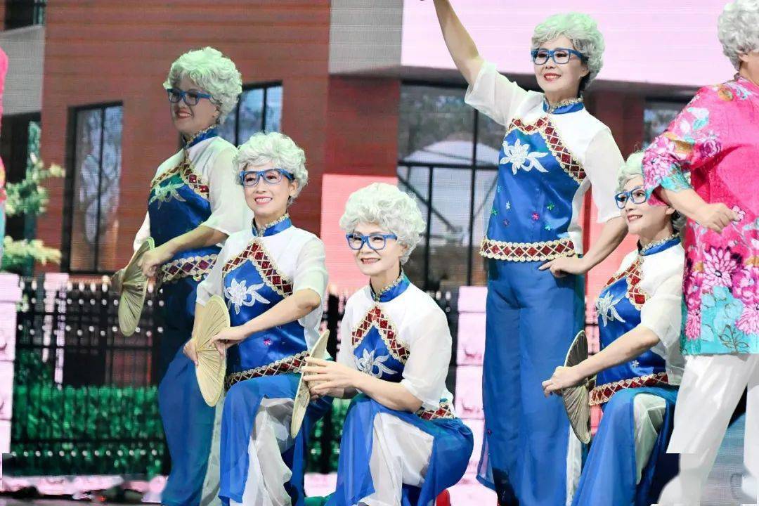 文化活动点亮老年人金年生活