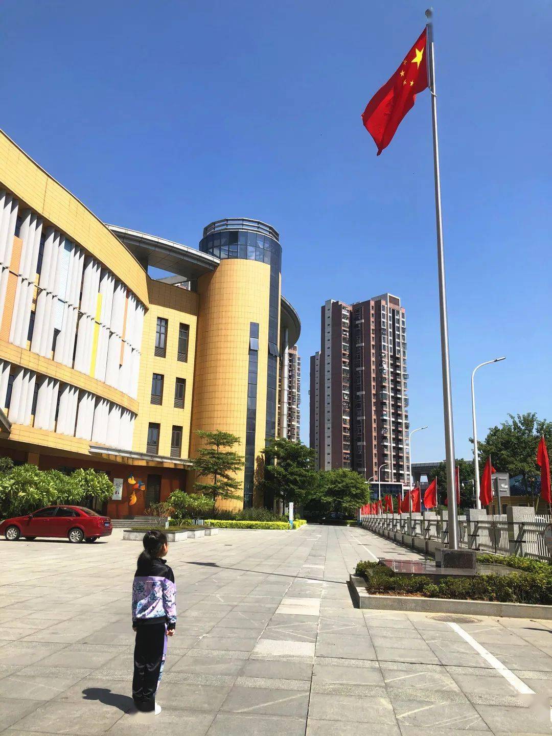 福州市马尾实验小学向国旗敬礼活动