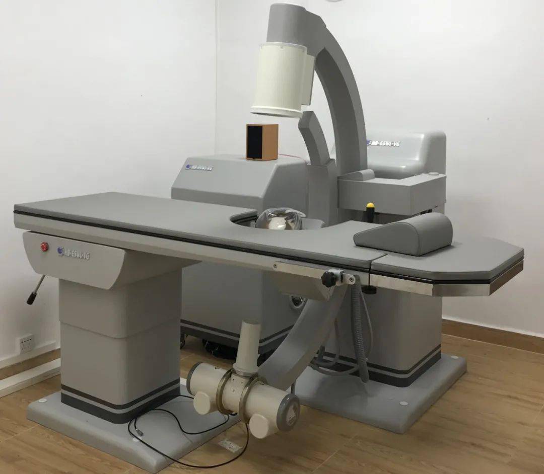 精準碎石我院引進新型雙定位體外衝擊波碎石機