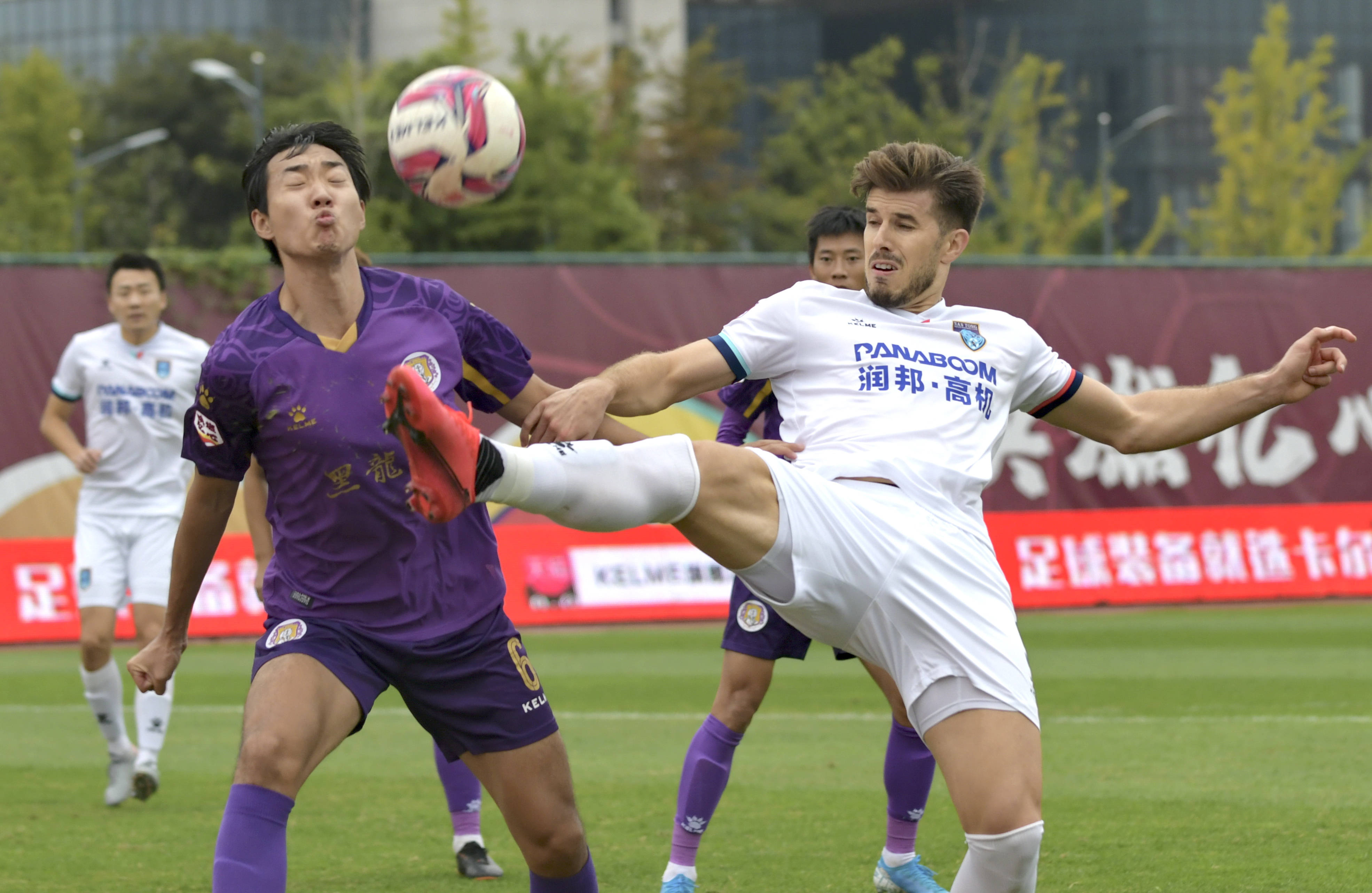 足球——中甲:南通支云平黑龙江fc