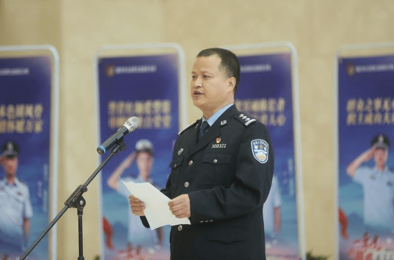 九龙坡公安局局长刘图片
