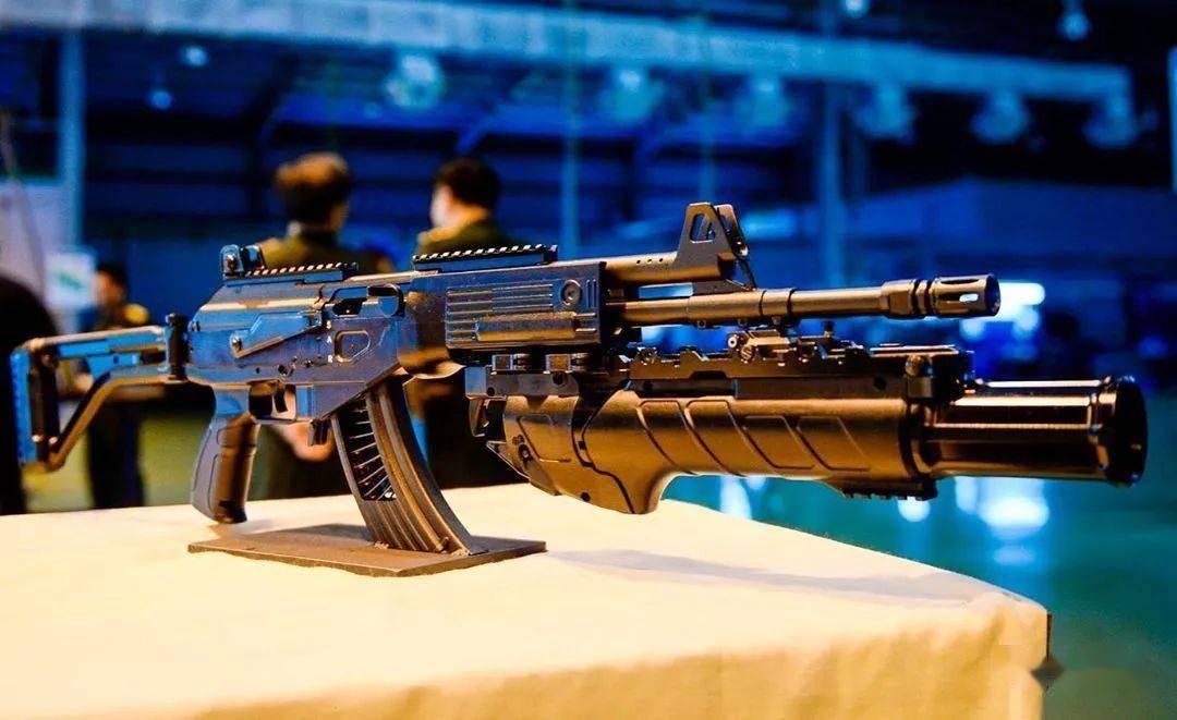 【各位同学认的全吗】以色列iwi公司武器美图欣赏