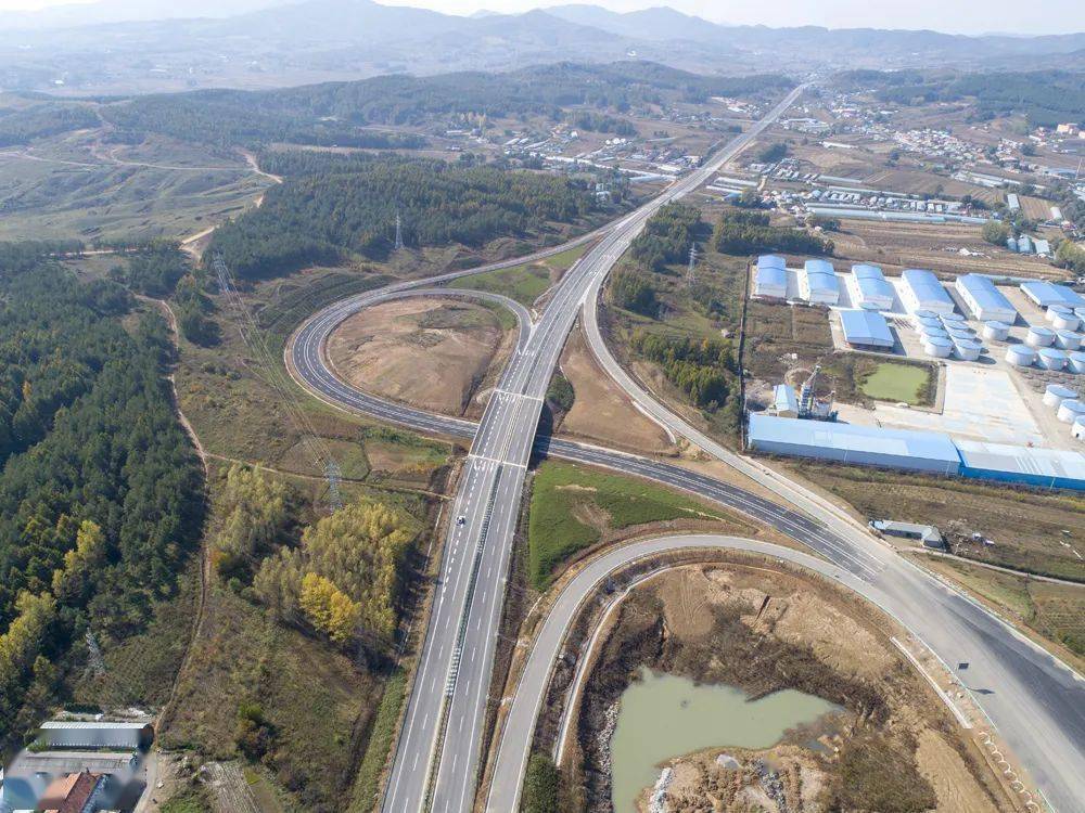 长吉南线进展顺利力争月末通车67