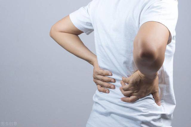 中医认为肾藏精,为先天之本,脾为后天之本,气血生化之源,精气的充盈