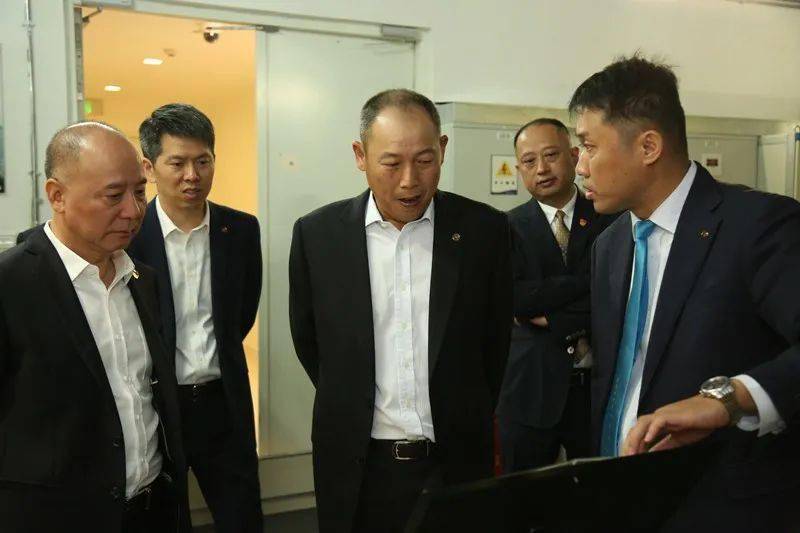 招商积余党委书记,董事总经理石正林调研上海公司