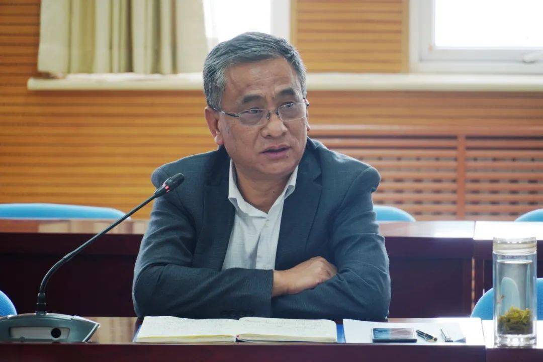 书记雷重熹,院长马良军,党委副书记柳连中,副院长王建华,副院长张运凯