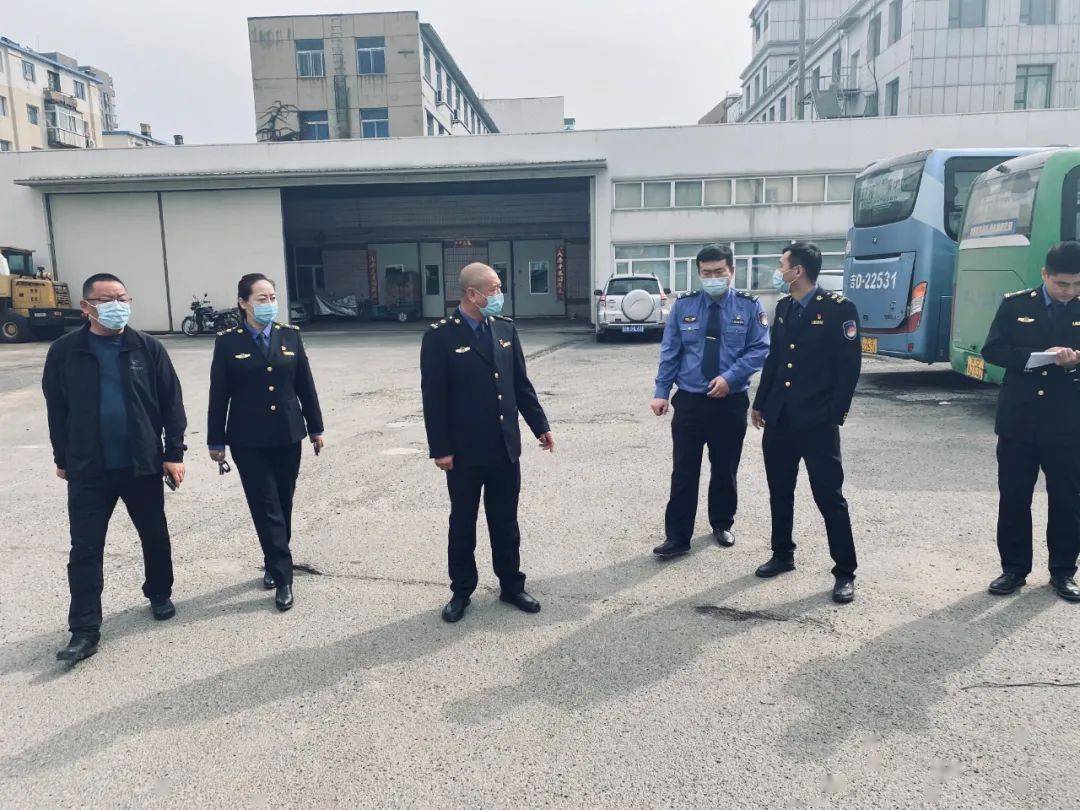 站长李智宇带领相关人员在站前客运站检查安全生产设施设备 返回搜