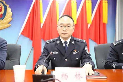 市公安局党委书记,并提名任市政府副市长,市公安局局长,督察长